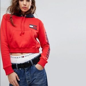 tommy hilfiger cropped jumper